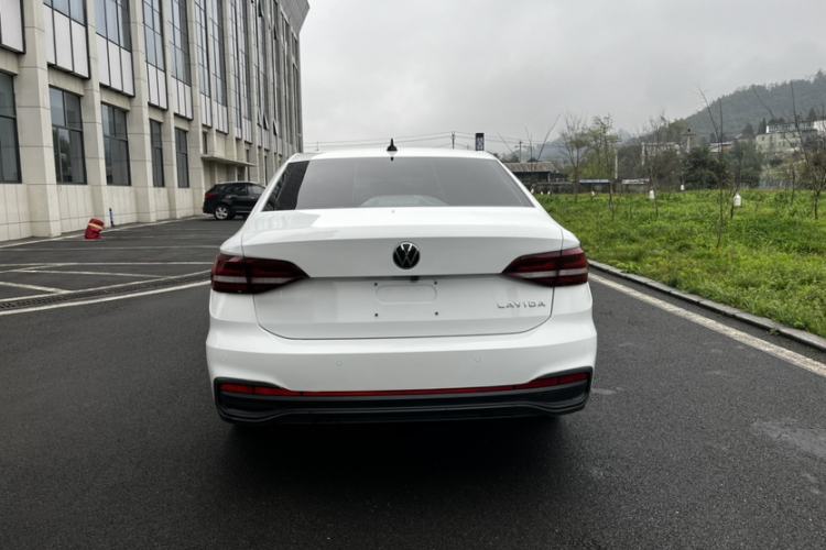 Used Volkswagen Lavida 2024 1.5L Automatic DeYi Edition Exterior 4