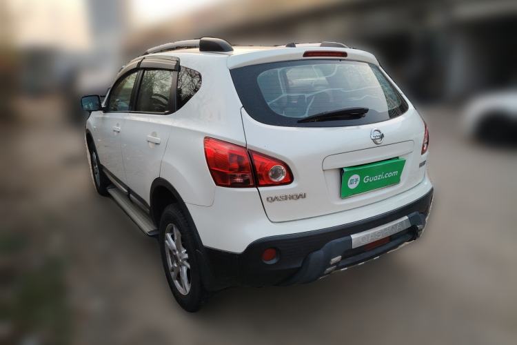 Used Nissan Qashqai 2012 1.6XE Wind 5MT 2WD
