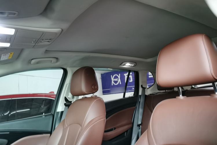 Used Buick Envision 2018 20T Two-Wheel Drive Luxury Model