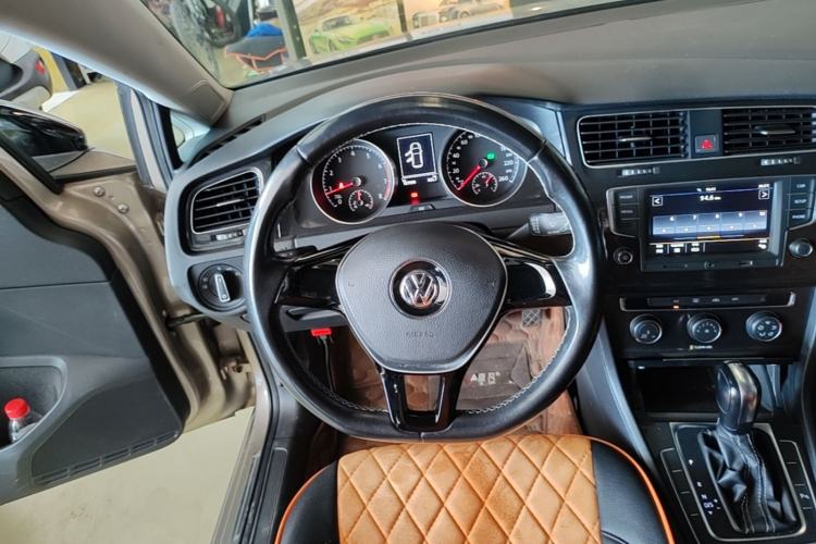Used Volkswagen Golf 2017 230TSI Automatic Comfort Edition – Celebrating Milestone of One Million Units