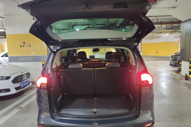 Used Opel Zafira 2013 1.4T Seven-Seater Luxury Model