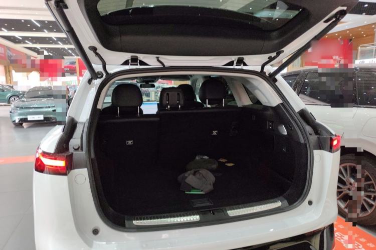 Used XPeng G9 2022 702 Pro Trunk