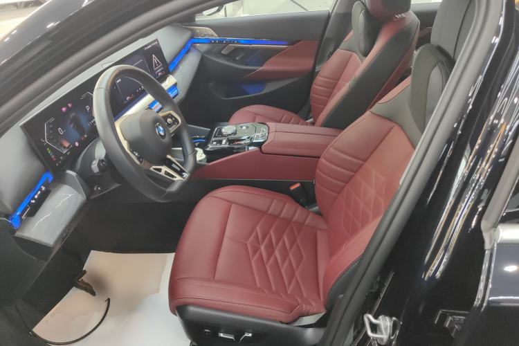 Used BMW 5 Series 2025 530Li Luxury Edition M Sport Package