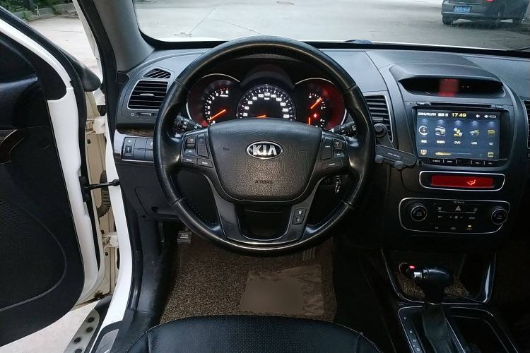 Used Kia Sorento 2013 2.4L 7-seat Gasoline Comfort Edition
