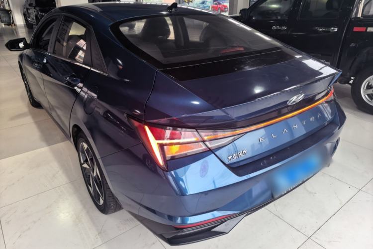 Used Hyundai Elantra 2021 1.5L CVT LUX Prestige Edition