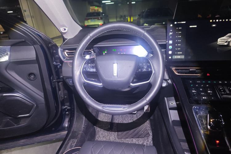 Used Wey Mocha 2021 2.0T Two-Wheel-Drive Premium Edition
