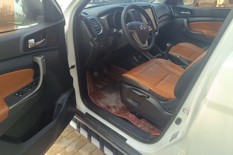 Used Oshan CX70 2016 1.6L Manual Luxury Model