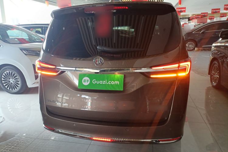 Used Buick GL8 2021 Land Cruiser Executive Class 652T Luxury Model
