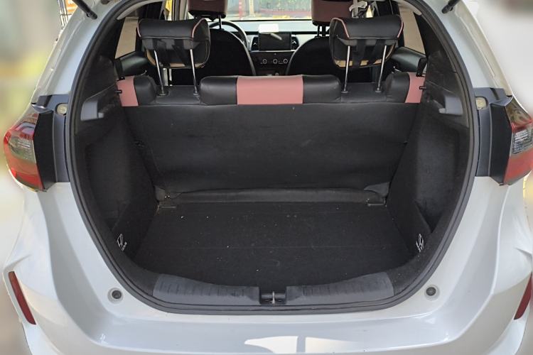 Used Honda Fit 2021 1.5L CVT Trend Edition Trunk