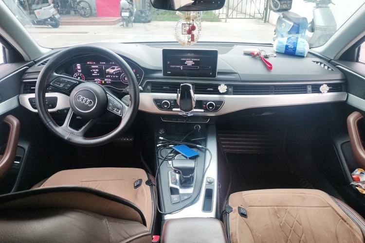 Used Audi A4L 2019 40 TFSI Fashion Version China V