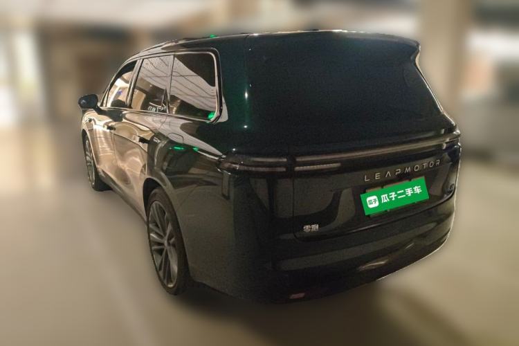 Used Leapmotor C16 2026 All-Electric 630 LiDAR Zhizun Edition 6 Seats Rear Left 45 Deg