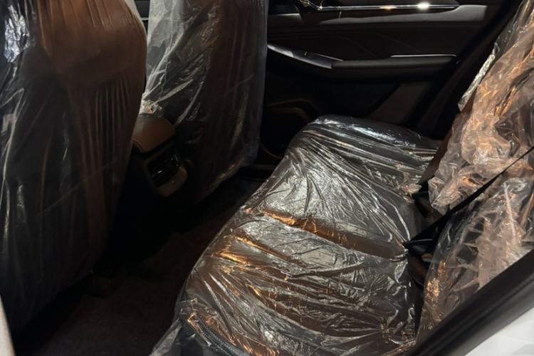 Used Dongfeng Aeolus L7 New Energy 2025 518 Comfort Edition Interior 1