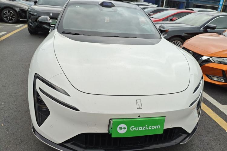 Used Avatr 06 2025 Ultra Pure Electric Edition Front