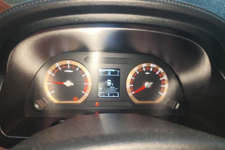 Used FORTHING Lingzhi 2018 M5L 2.0L 7-Seater Comfort Model