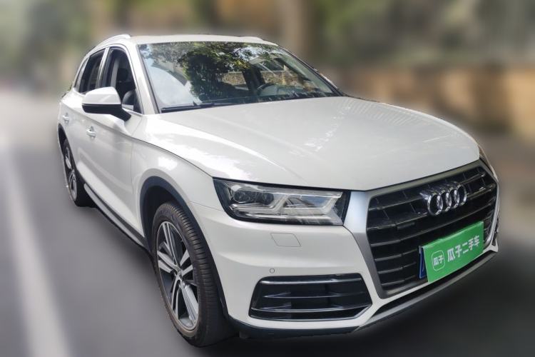 Used Audi Q5L 2018 45 TFSI Prestige Elegant Edition China VI Front Right 45 Deg