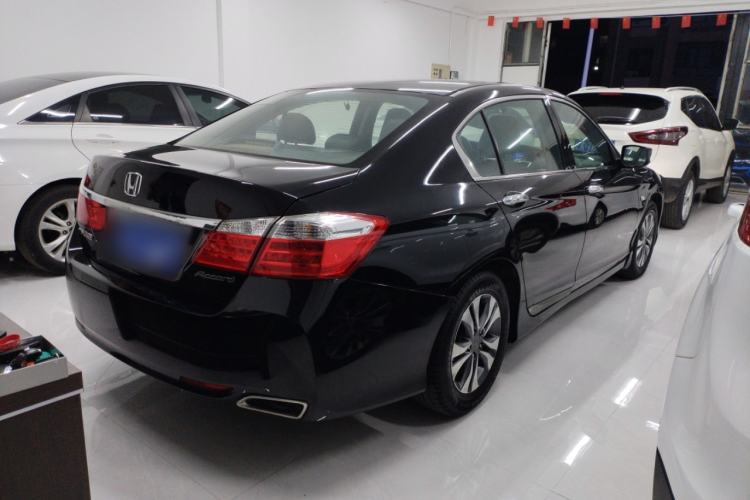 Used Honda Accord 2015 2.0L LXS Elite Edition Exterior 4