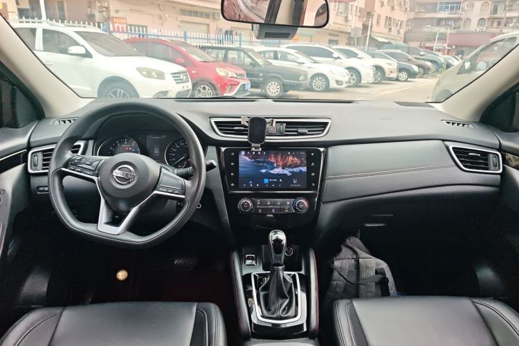 Used Nissan Qashqai 2021 2.0L CVT Smart Enjoyment Version Center Console