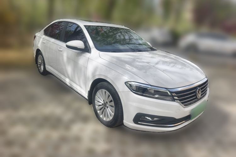 Used Volkswagen Lavida 2021 1.5L Automatic Comfort Edition Front Right 45 Deg