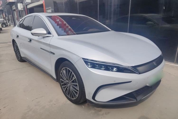 Used BYD Han 2024 EV Glory Edition 506KM Front-Wheel-Drive Premium Model Front Right 45 Deg