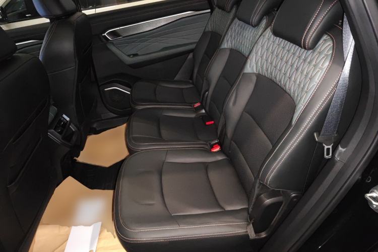 Used Geely Auto Haoyue L 2024 2.0T DCT Prestige Version
