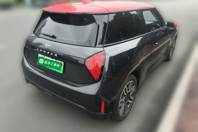 Used MINI Electric COOPER 2025 456km COOPER E Classic Style
