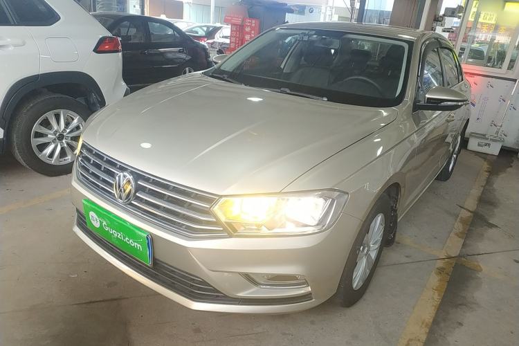 Used Volkswagen Bora 2016 1.6L Automatic Fashion Model