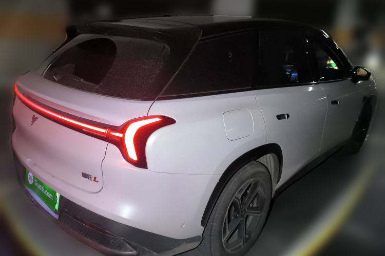 Used NETA L 2024 Extended-Range 220 Flash-Charge Edition
