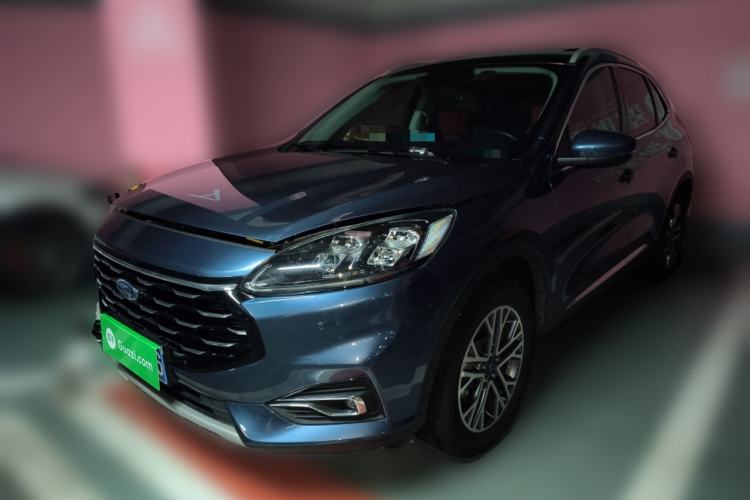 Used Ford Escape 2020 EcoBoost 245 Two-Wheel-Drive Titanium Edition
