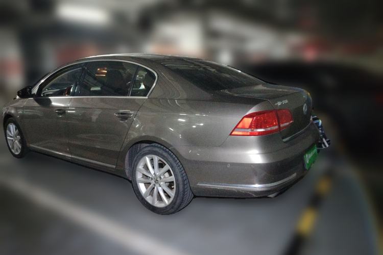 Used Volkswagen Magotan 2012 Facelift 1.8TSI Prestige Model Rear Left 45 Deg