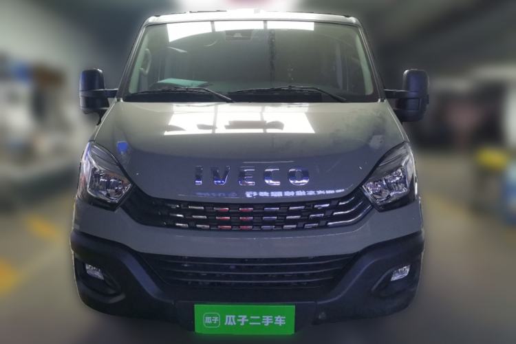 Used Iveco Eurocargo 2021 3.0T Automatic Super-Rui Short Wheelbase Low-Roof Manual-Door F1C Front