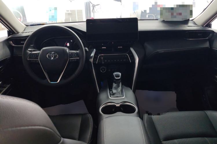 Used Toyota Harrier 2022 2.0L CVT Two-Wheel Drive Deluxe Edition
