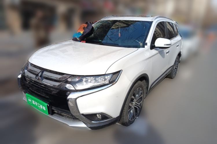 Used Mitsubishi Outlander 2018 2.4L 4x4 Elite Edition 5 Seats