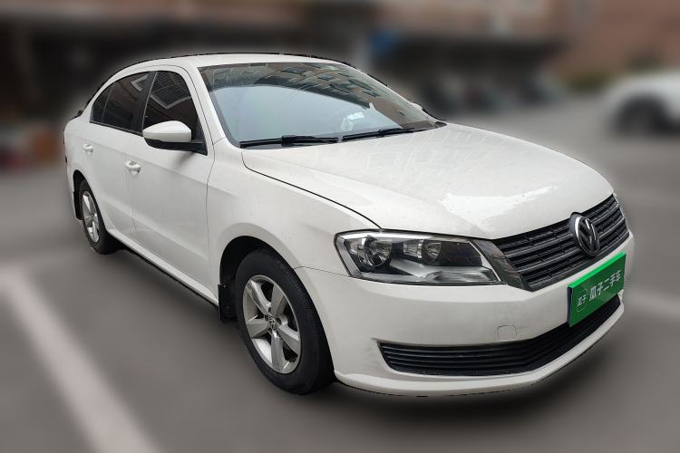 Used Volkswagen Lavida 2013 Revised Classic 1.6L Automatic Fashion Edition