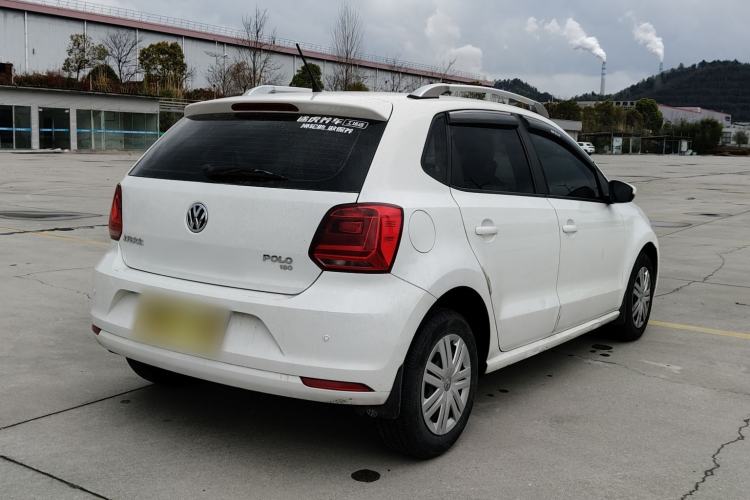Used Volkswagen Polo 2018 1.5L Manual Drive-Comfort Model Exterior 9