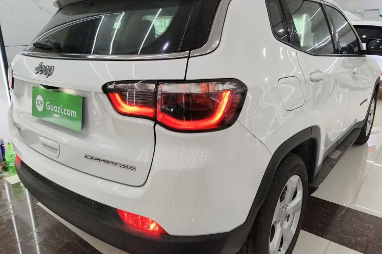 Used Jeep Compass 2019 220T Automatic Family Edition