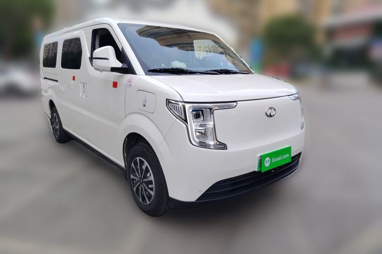 Used Ruichi R5 2025 Model Passenger Vehicle Smart Driving Ultra-Charging Edition, Beyond Type I Front Right 45 Deg