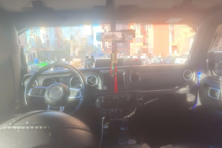 Used Jeep Wrangler 2018 2.0T Sahara Four-Door Edition