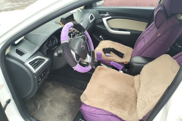 Used Changan Alsvin V7 2015 1.6L Manual Enjoyment Model China IV Standard
