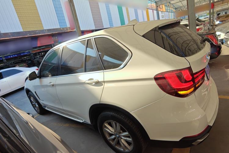 Used BMW X5 2017 xDrive35i Middle East
