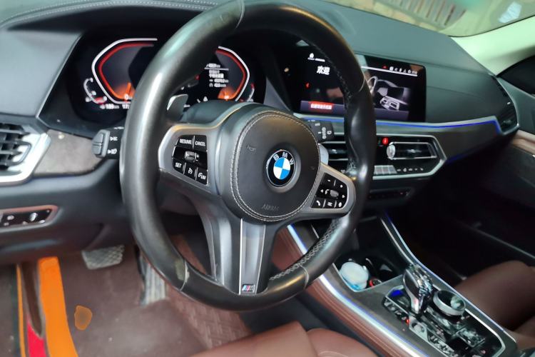 Used BMW X5 2019 xDrive40i M Sport Package Center Console