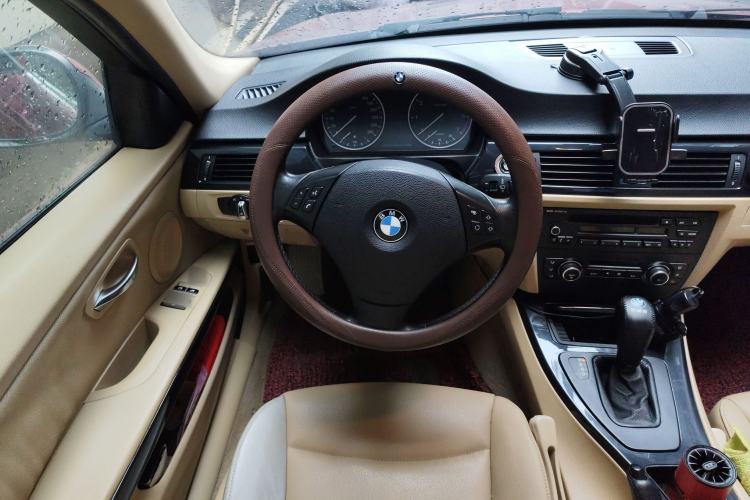 Used BMW 3 Series 2012 318i Leading Model
