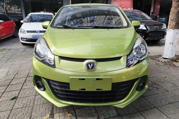 Used Changan Benni 2015 1.4L IMT Luxury Model China IV
