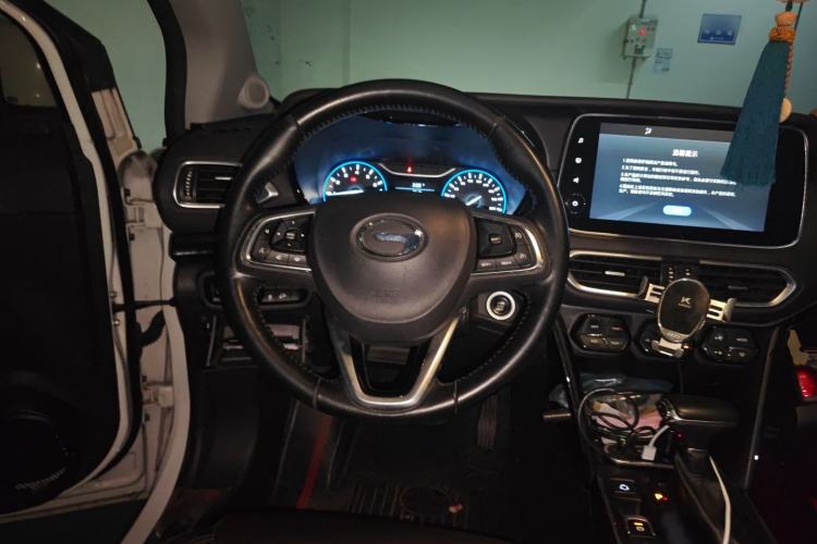 Used GAC Trumpchi GS4 2018 235T Automatic Two-Wheel Drive Luxury Smart Connectivity Millionth Anniversary Edition