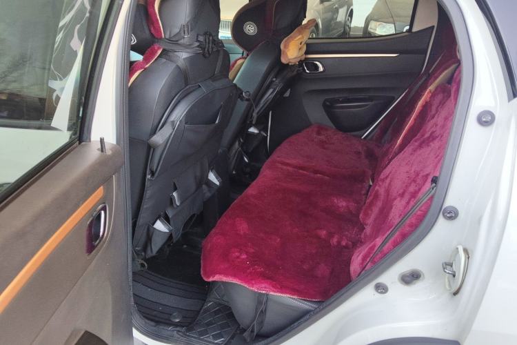 Used Dongfeng NAMMI BOX 2022 Revised Light Wind Edition 201 km Standard Version