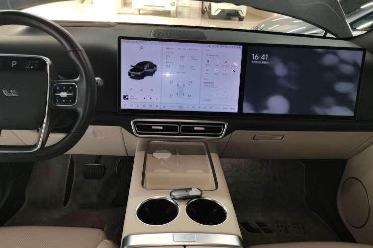 Used Li Auto L7 2023 Pro Model
