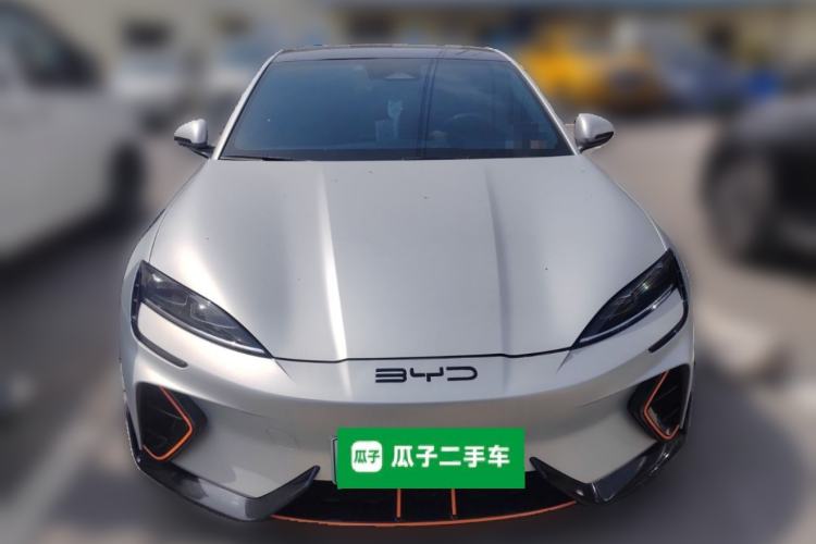 Used BYD Seal 2022 650 km All-Wheel-Drive Performance Version
