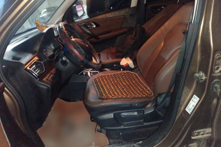 Used FAW Senya R7 2016 1.6L Manual Smart Version Left Front Seat