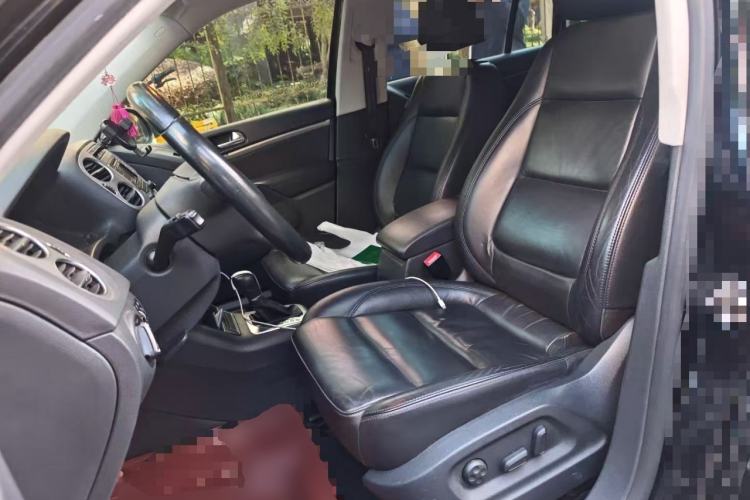 Used Volkswagen Tiguan L 2015 1.8TSI Automatic All-Wheel Drive Style Vision Edition
