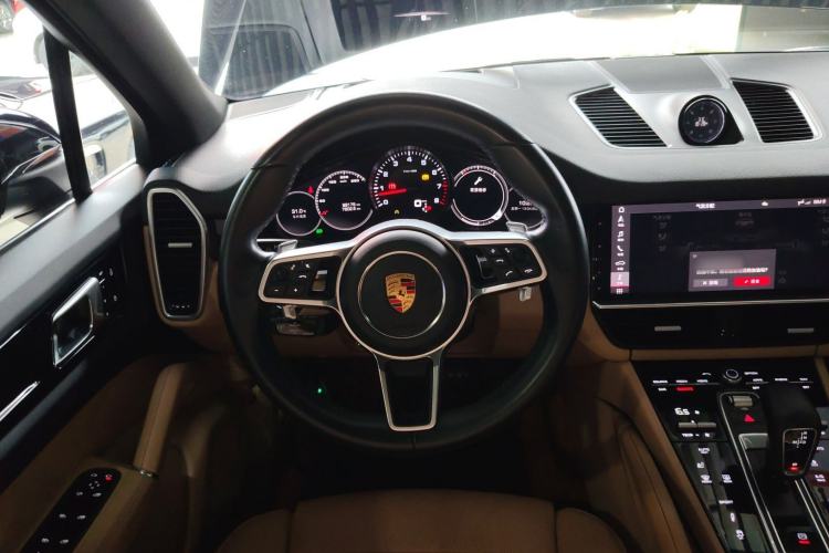 Used Porsche Cayenne 2019 Cayenne 3.0T Steering Wheel