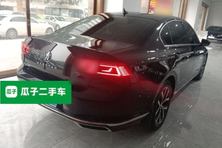 Used Volkswagen Magotan 2020 330TSI DSG Leading Model Rear Right 45 Deg